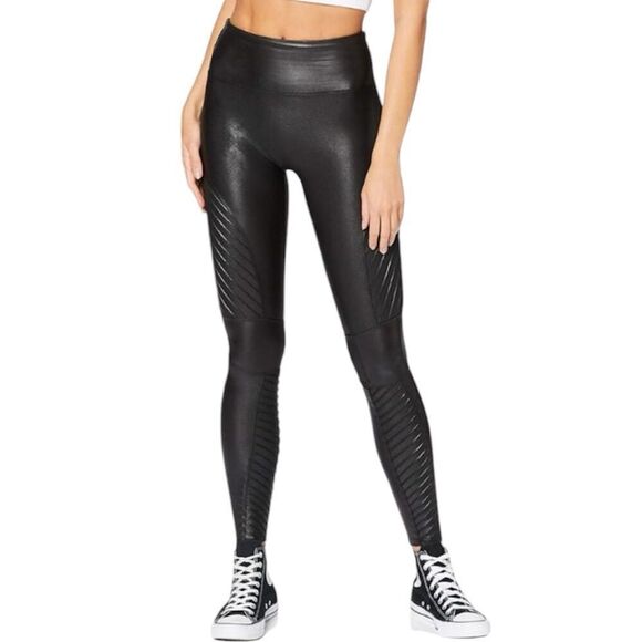 EUC Spanx faux leather moto leggings C21 - Picture 1 of 16